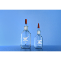 Bottle Dropping with Pipette Stopper and Rubber Tube 60 ML